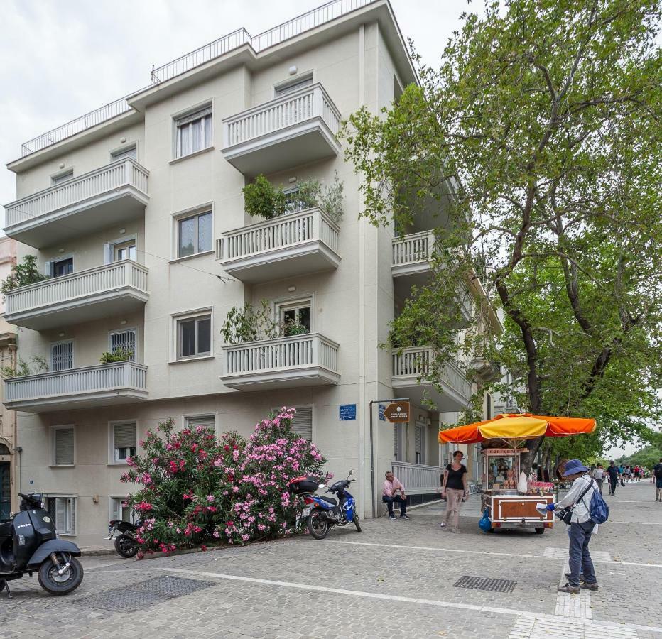 Unique Semi-Basement Stay At The Foot Of The Acropolis Atina Dış mekan fotoğraf
